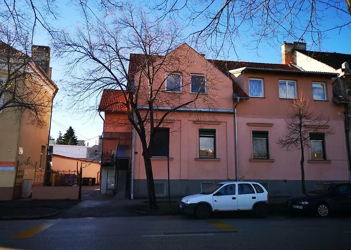 HOKE lakás
